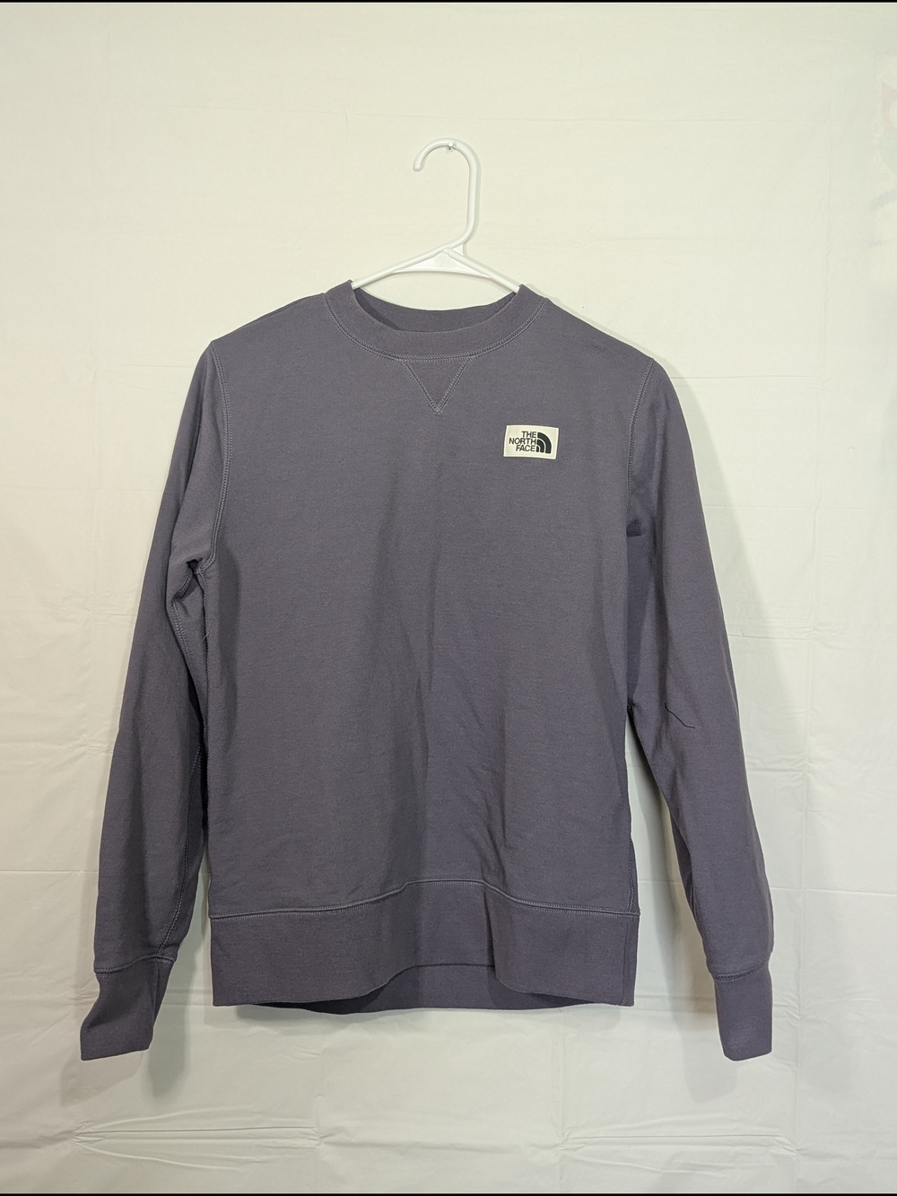 The North Face Women's Small Crewneck Sweatshirt Purple Gray Logo Pullover Small